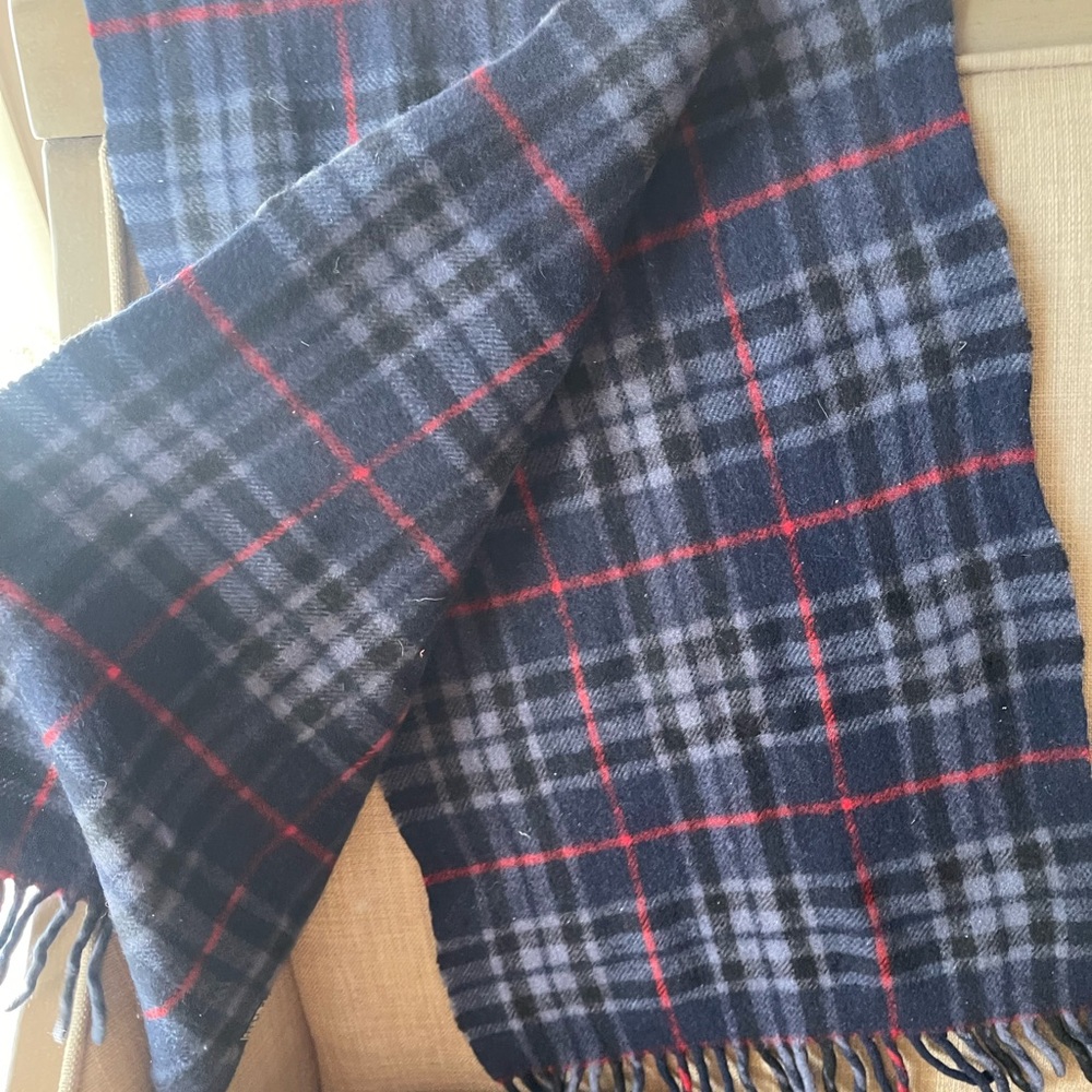 Authentic Burberrys vintage nova check blue wool scarf (F309) - Picture 4 of 7